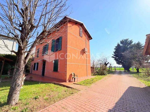 Villa in vendita a Bologna BO