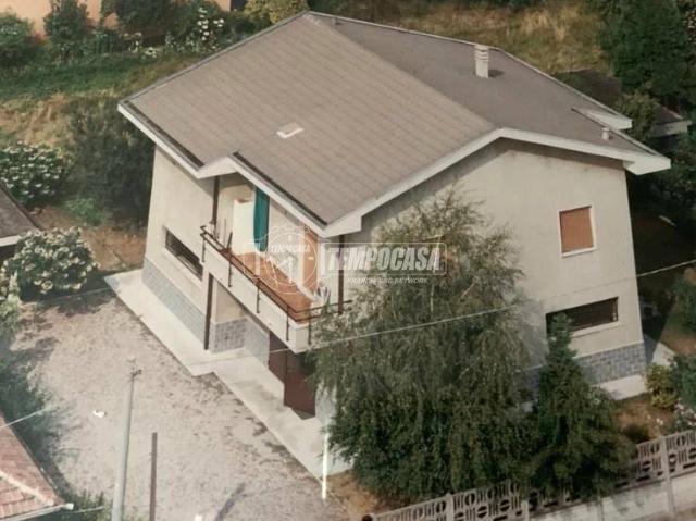 Villa in vendita a Bollate MI