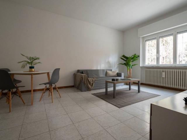 Villa in vendita a Bollate MI