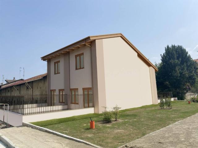 Villa in vendita a Bollate MI