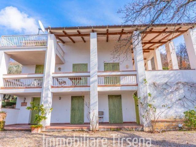 Villa in vendita a Bolsena VT