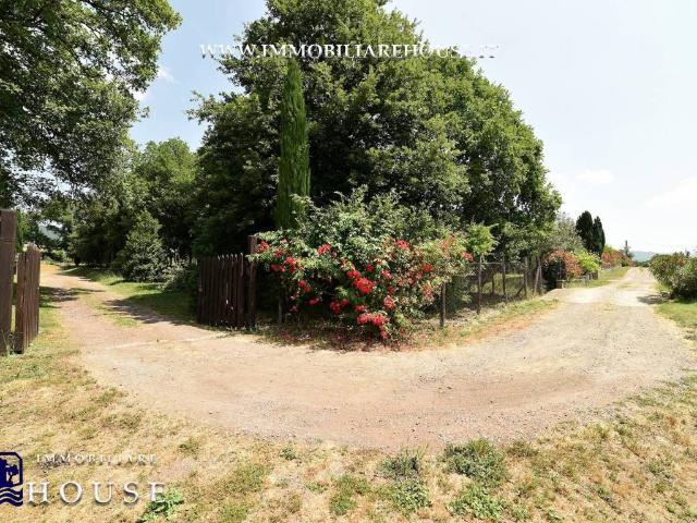Villa in vendita a Bolsena VT