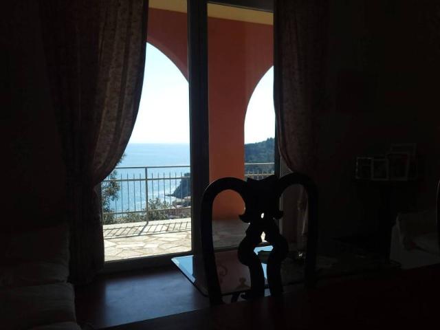 Villa in vendita a Bonassola SP