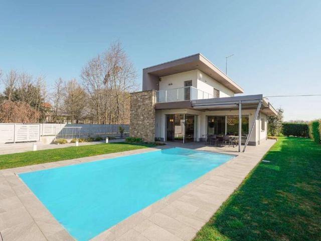Villa in vendita a Bonate Sopra BG