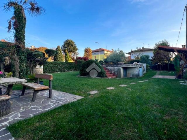 Villa in vendita a Bonate Sopra BG