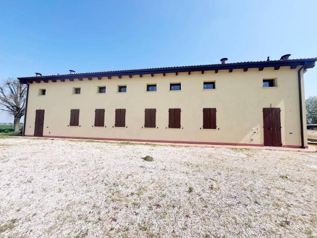 Villa in vendita a Bondeno FE