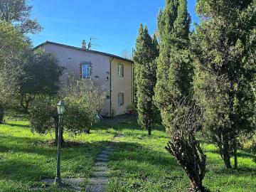 Villa in vendita a Borgo a Mozzano LU