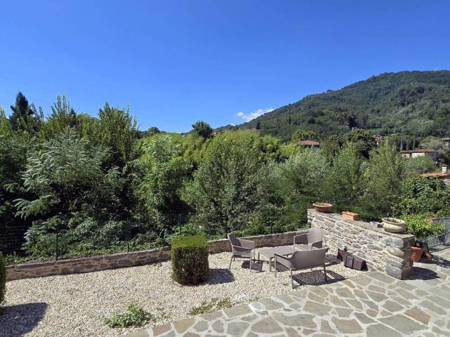 Villa in vendita a Borgo a Mozzano LU