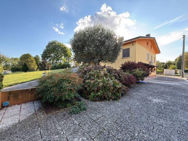 Villa in vendita a Borgo Mantovano MN