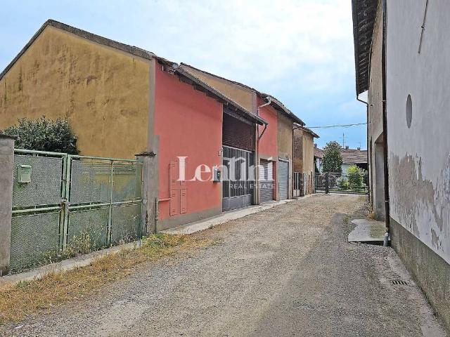 Villa in vendita a Borgo San Martino AL