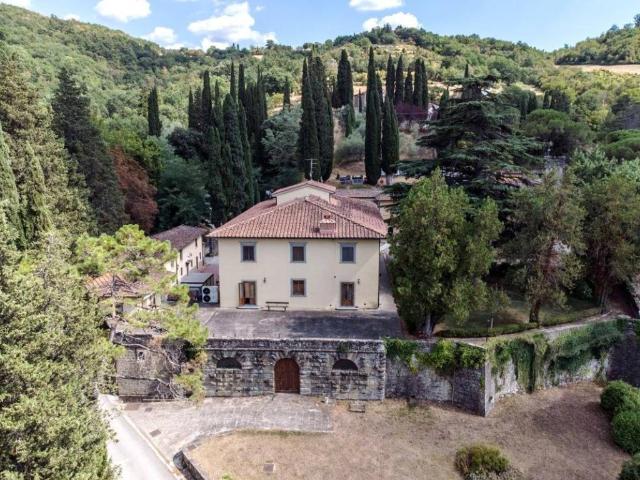 Villa in vendita a Borgo San Lorenzo FI