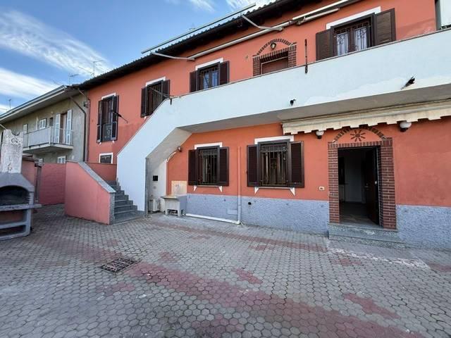 Villa in vendita a Borgo San Siro PV