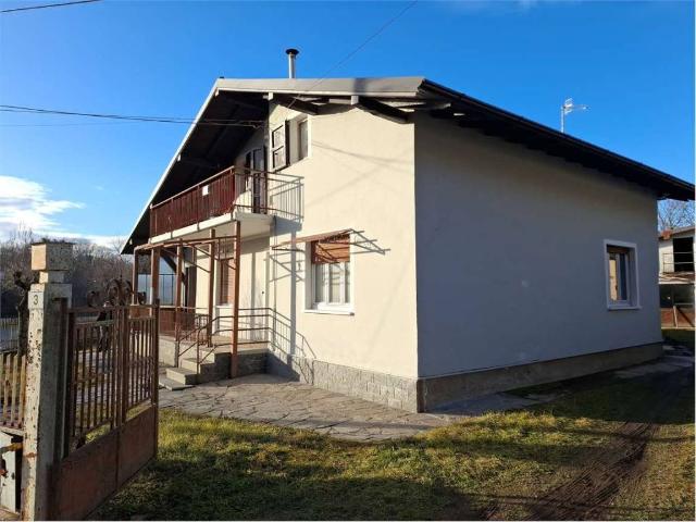 Villa in vendita a Borgo Ticino NO