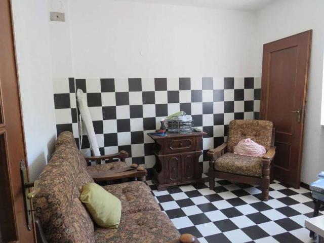 Villa in vendita a Borgo Val di Taro PR