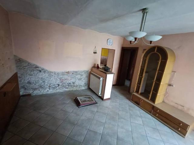 Villa in vendita a Borgomanero NO