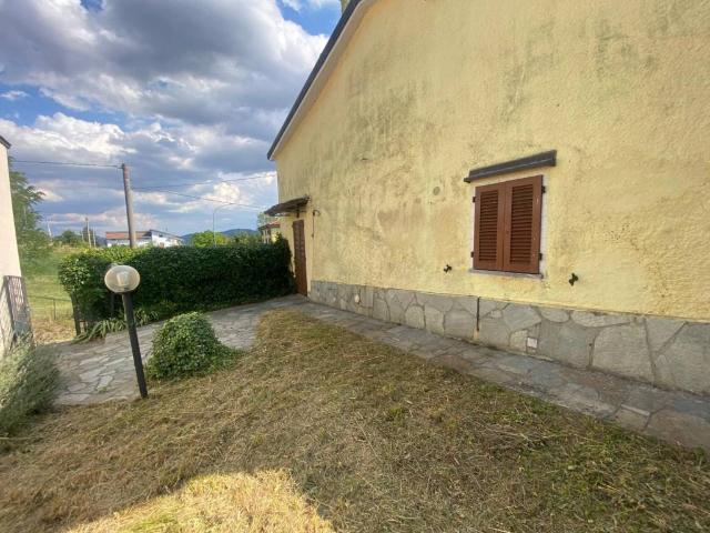 Casa indipendente in vendita a Borgonovo Val Tidone PC