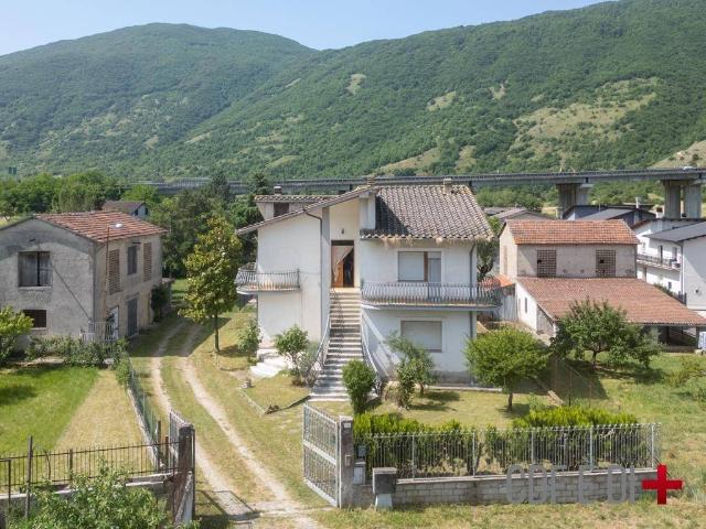 Villa in vendita a Borgorose RI