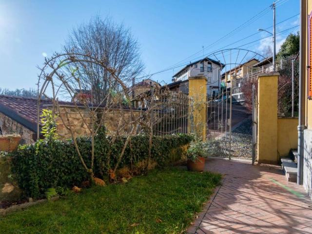 Villa in vendita a Borgosesia VC
