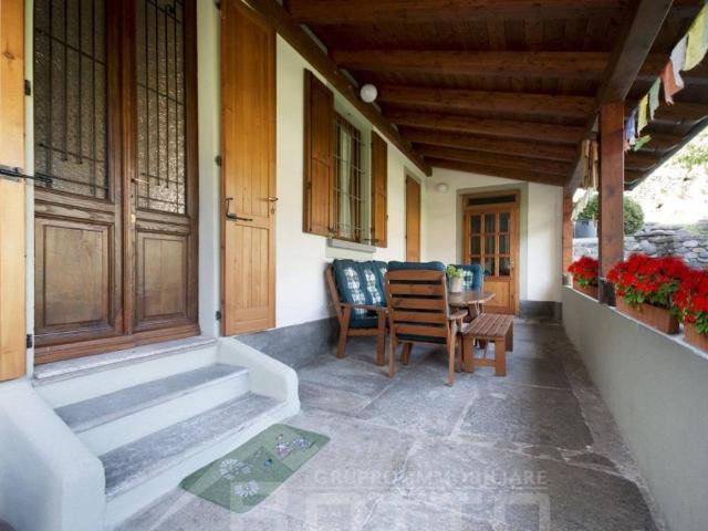 Villa in vendita a Borgosesia VC