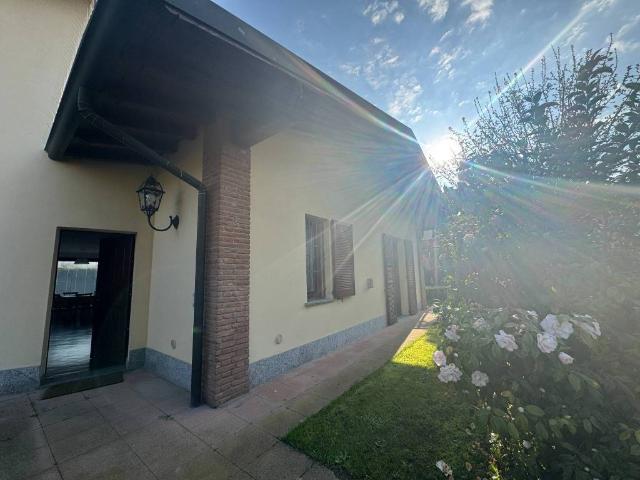 Villa in vendita a Borgarello PV