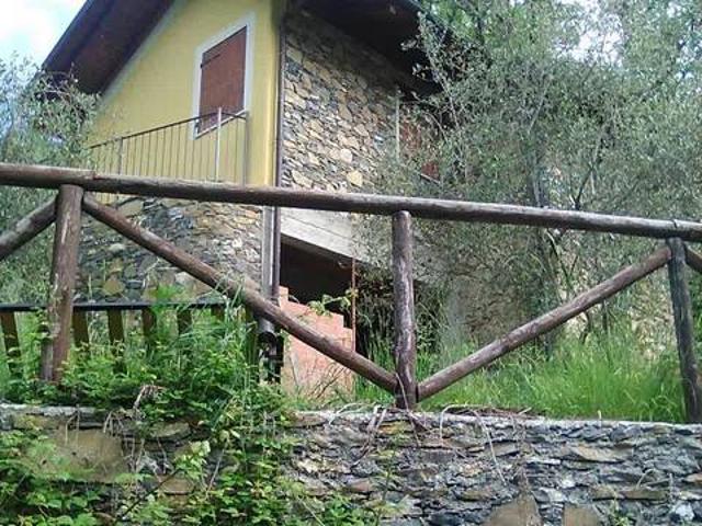 Villa in vendita a Borghetto d'Arroscia IM