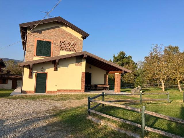 Villa in vendita a Borghetto di Borbera AL