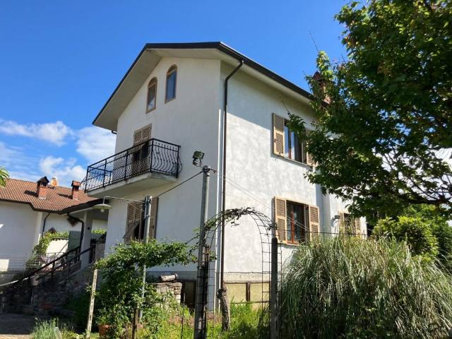 Villa in vendita a Borghetto di Borbera AL