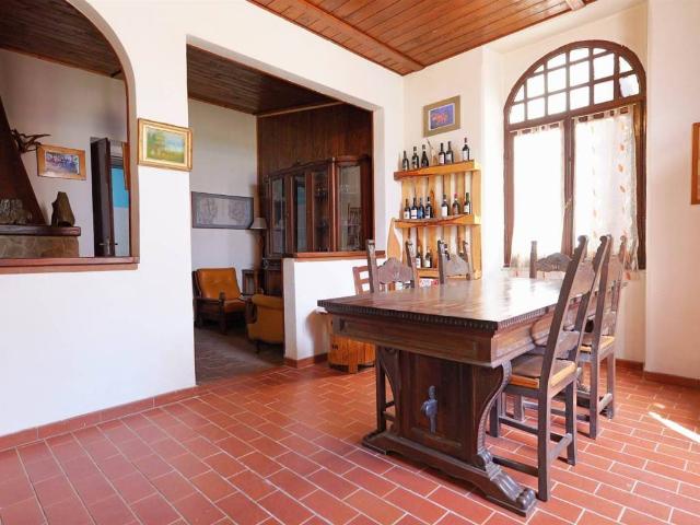 Villa in vendita a Borghetto di Vara SP