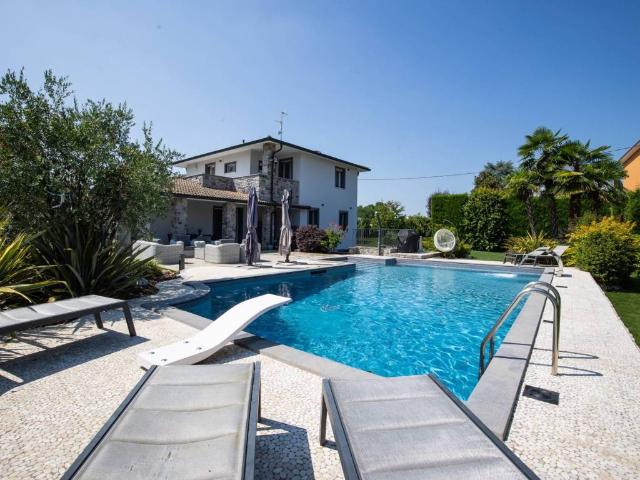 Villa in vendita a Borghetto Lodigiano LO