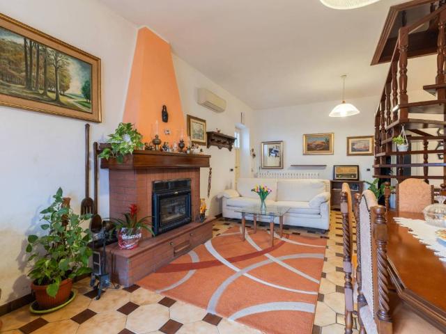 Villa in vendita a Borghetto Santo Spirito SV