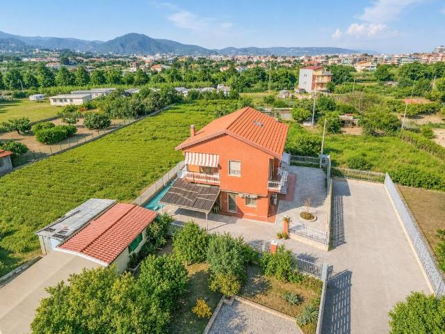 Villa in vendita a Borghetto Santo Spirito SV