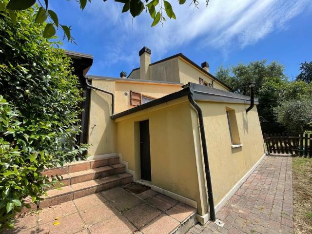 Villa in vendita a Borghi FC