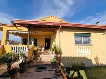Villa in vendita a Borgia CZ