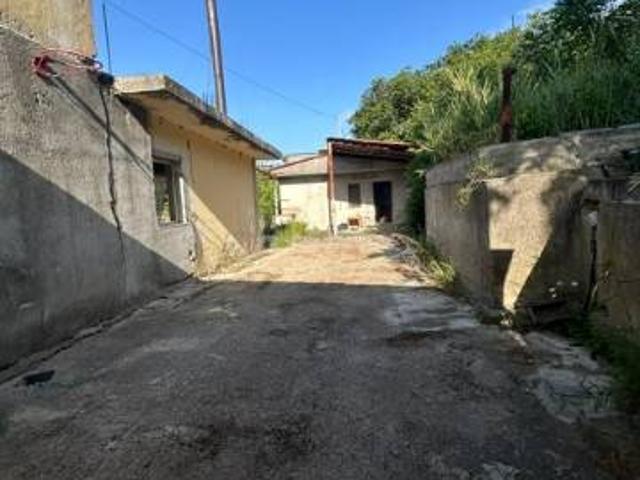 Villa in vendita a Borgia CZ