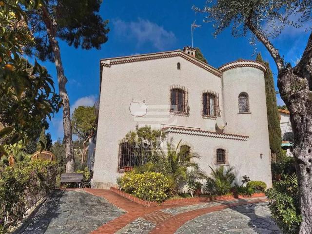 Villa in vendita a Bordighera IM