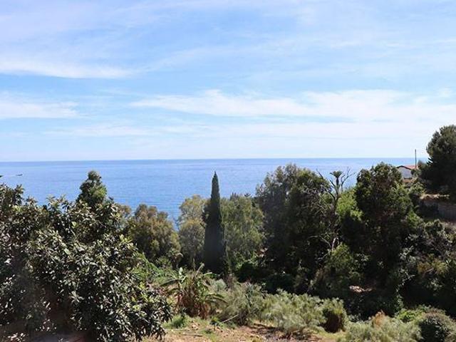Villa in vendita a Bordighera IM