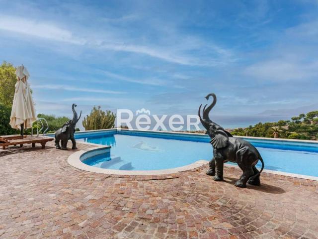Villa in vendita a Bordighera IM