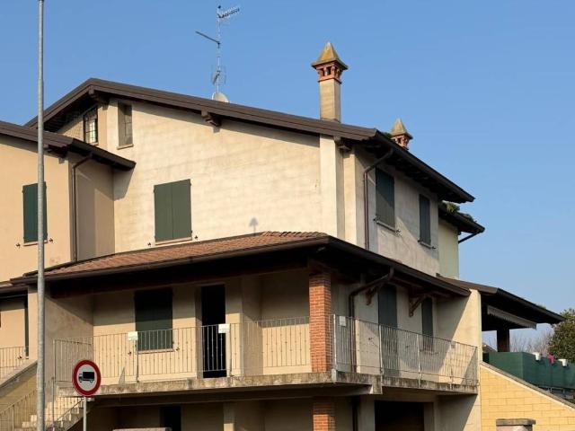 Villa in vendita a Boretto RE