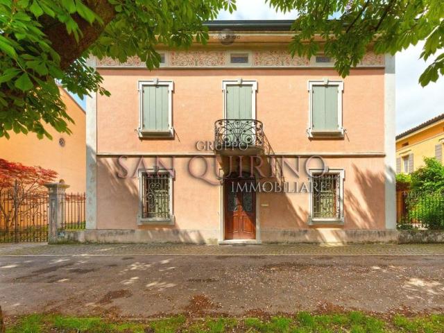 Villa in vendita a Boretto RE