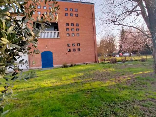 Villa in vendita a Boretto RE