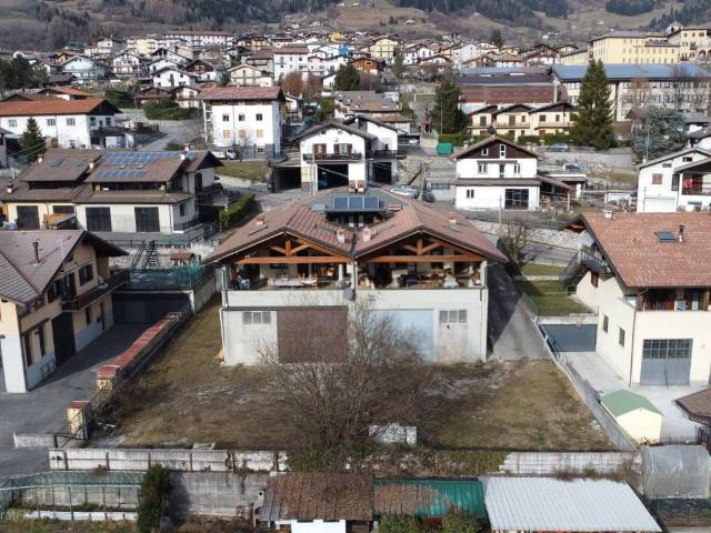 Villa in vendita a Borno BS