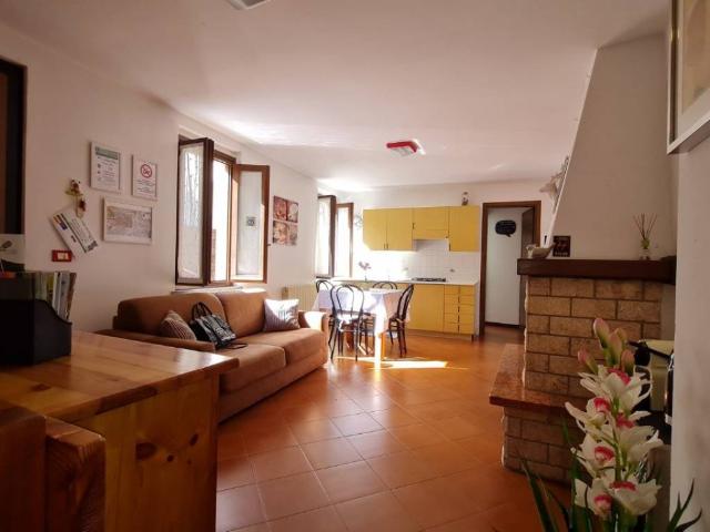 Villa in vendita a Borno BS