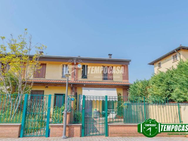 Villa in vendita a Bornasco PV