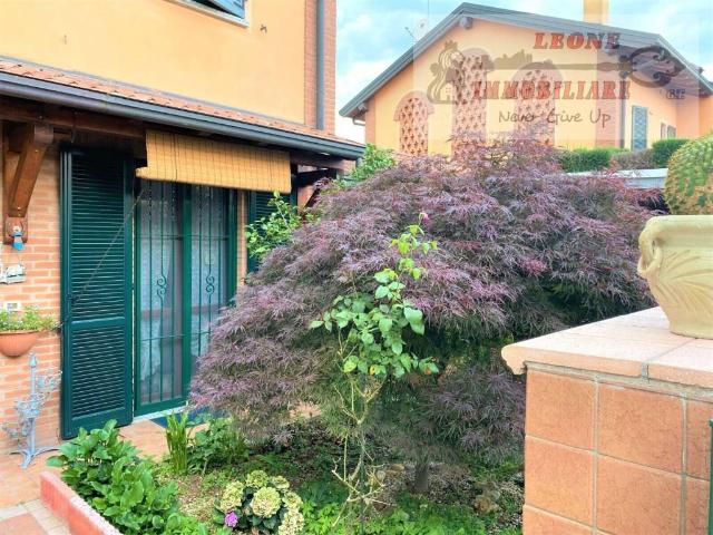 Villa in vendita a Bornasco PV
