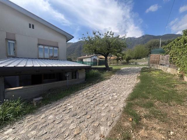Villa in vendita a Borso del Grappa TV