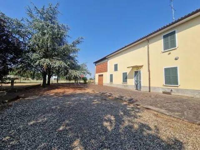 Villa in vendita a Bosco Marengo AL
