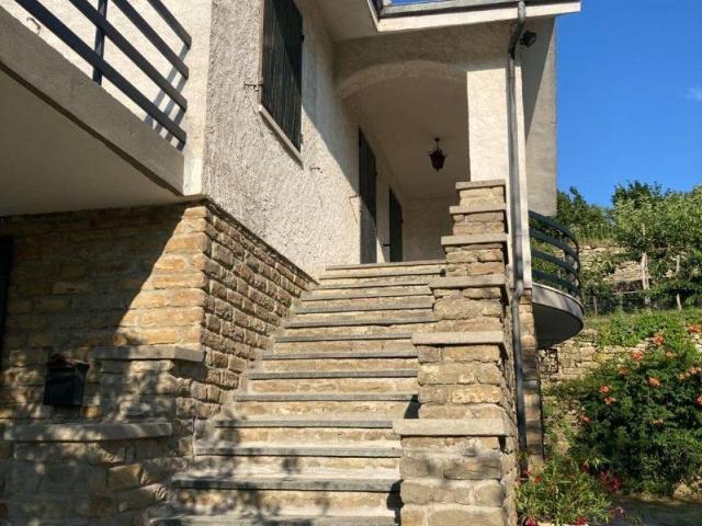 Villa in vendita a Bosia CN