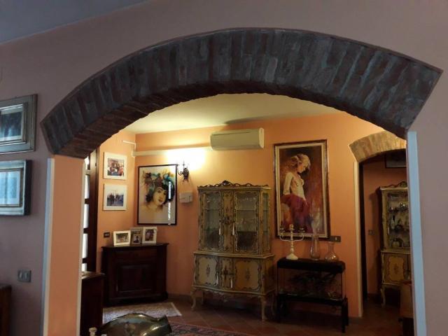 Villa in vendita a Badia Polesine RO