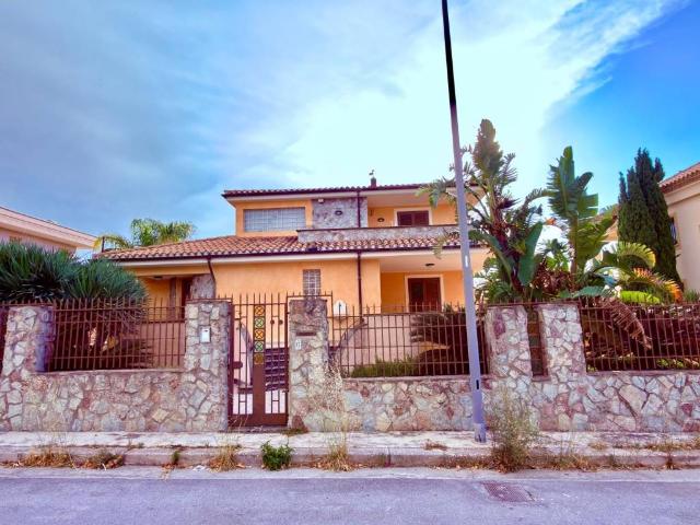 Villa in vendita a Bagheria PA
