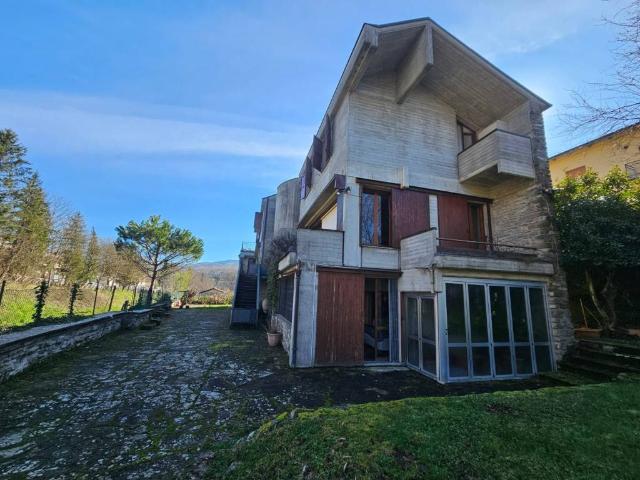 Villa in vendita a Bagno di Romagna FC